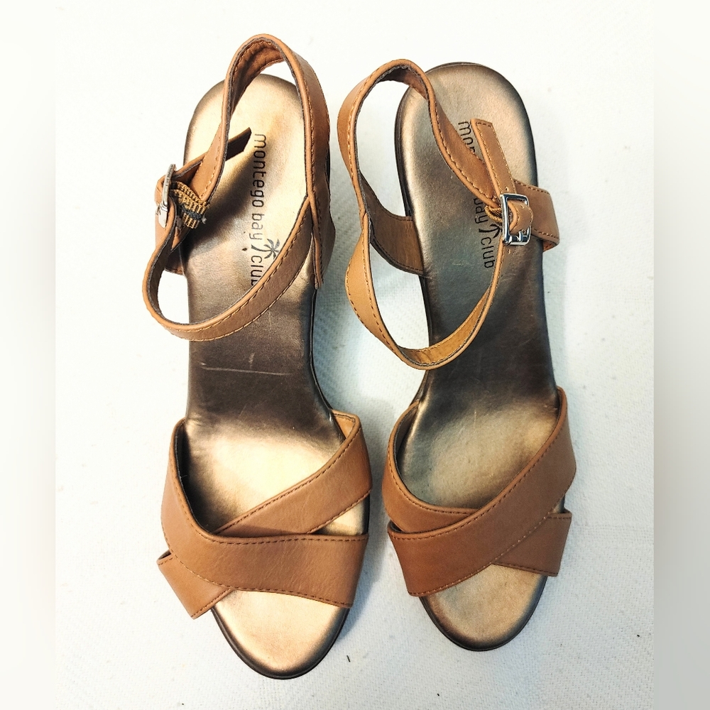 Montego Bay Club tan sandal wedges, 10M